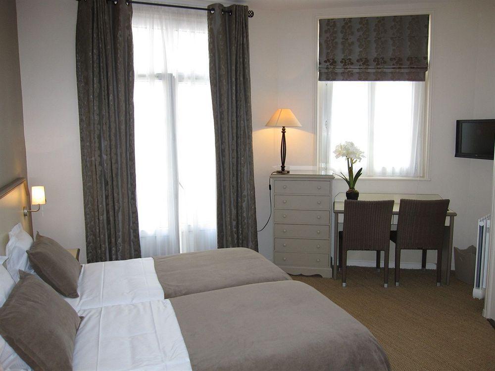 Hotel Le Fer A Cheval Trouville-sur-mer Exteriör bild